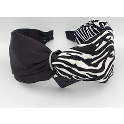 RO Accessories Στέκα Μαλλιών Υφασμάτινη Κόμπος Animal Print Μαύρη Λευκή 14-0146