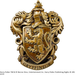 The Noble Collection Gryffindor House Crest Wall Art