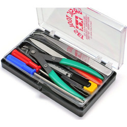 BASIC TOOL SET IN PLASTIC CASE - TAMIYA 74016