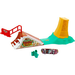 Mattel Hot Wheels Skate Dessert Park