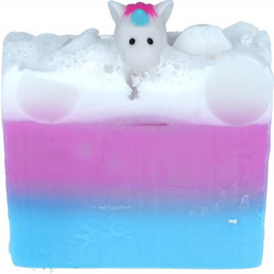 Bomb Cosmetics Rainbows & Unicorns Χειροποίητο Σαπούνι 100gr