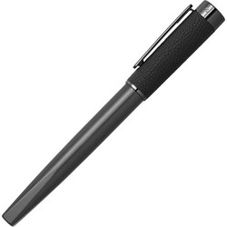 Στυλό Hugo Boss fountain pen της σειράς Corium από ορείχαλκο σε μαύρο ματ χρώμα. HSU3892A