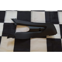 Καπάκι κεντρικό Δεξί για Gilera Runner 50/125/200 sp-vx-vxr-st μοντέλα 2006-2016 καινούργιο γνήσιο