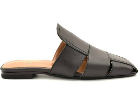 Mules Γυναικεία Chaniotakis 240 BLACK σε μαύρο δέρμα