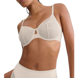 Triumph Comfort Contour Σουτιέν με Μπανέλα Εκρού 10226401-00NZ