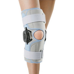 Vita Orthopaedics Επιγονατίδα με Οπή 06-2-068
