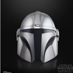 Hasbro Star Wars Black Series The Mandalorian Electronic Helmet