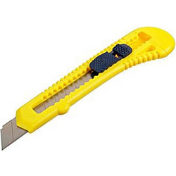 Κοπίδι Πλαστικό Χειρός OfficePoint 18mm MAG-1871800-00