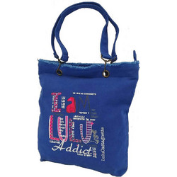 LuluCastagnette 15005