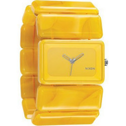 Nixon Vega Γυναικείο Ρολόι με Κίτρινο Λουράκι A726-1640