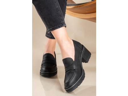 Refresh loafers με κρεπ τακούνι 395.172263-L ΜΑΥΡΟ