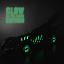 McFarlane DC Multiverse Gold Label Batmobile Glow in The Dark Batman Forever 79cm