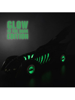 McFarlane DC Multiverse Gold Label Batmobile Glow in The Dark Batman Forever 79cm