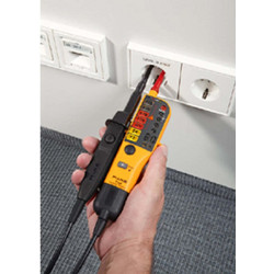 Fluke T130