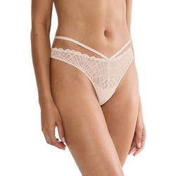 Triumph That Night In Vegas Γυναικείο String με Δαντέλα Σομόν 10224867-0040