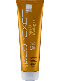 InterMed Luxurious 2 in 1 Vanilla Madagascar Κρεμώδες Αφρόλουτρο 300ml