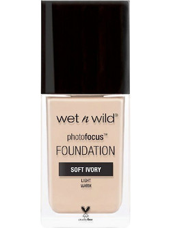 Wet n Wild Photo Focus Dewy Soft Ivory Liquid Foundation 28ml