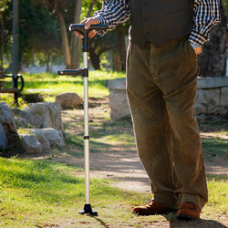 InnovaGoods Μπαστούνι Μονόποδο Αλουμινίου Πτυσσόμενο με Φακό V0103837