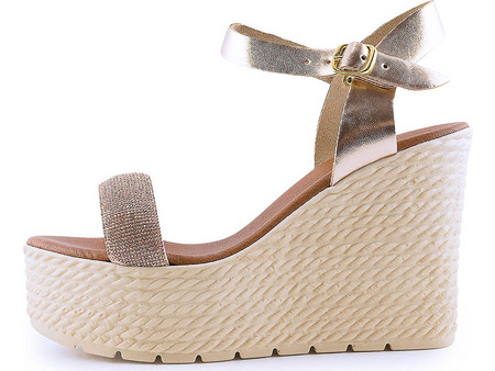Love4shoes Καλοκαιρινές Γυναικείες Πλατφόρμες Ψηλές Μπρονζέ 228