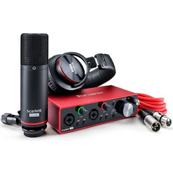 Focusrite Scarlett 2i2 3rd NT1A Bundle
