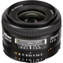 Nikon AF 35mm f/2D