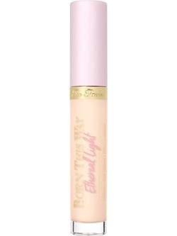 Too Faced Born This Way Ethereal Light Milkshake Liquid Concealer 5ml