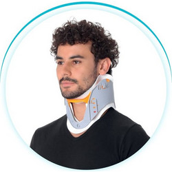 Aurafix Κολάρο Αυχένα Σκληρό με Οπή 948 453242L