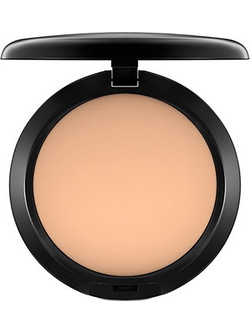 M·A·C Studio Fix Powder Plus C5.5 Compact Foundation 15gr
