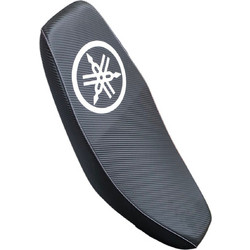 Σέλα λεπτή Carbon με άσπρο λογότυπο στάμπα Yamaha Z 125