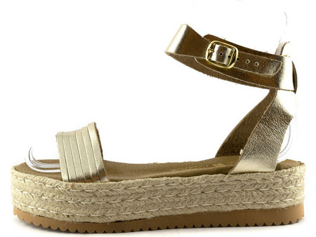 Love4shoes Καλοκαιρινές Γυναικείες Πλατφόρμες Χαμηλές Χρυσές 9-17
