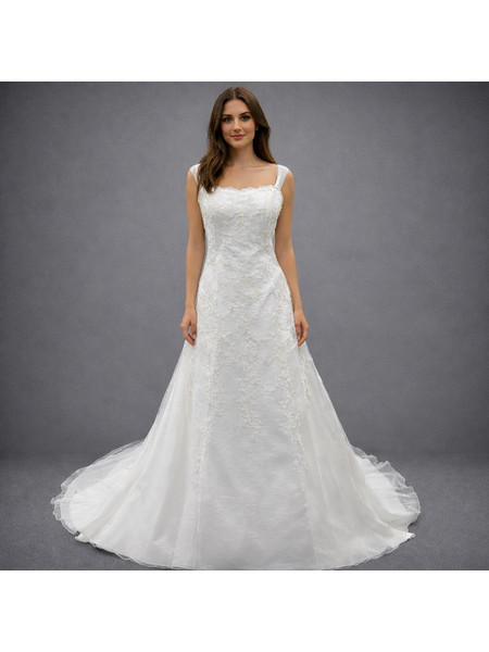 Λευκό Νυφικό Mε Δαντέλα & Φαρδιές Τιράντες (Size 46-48)