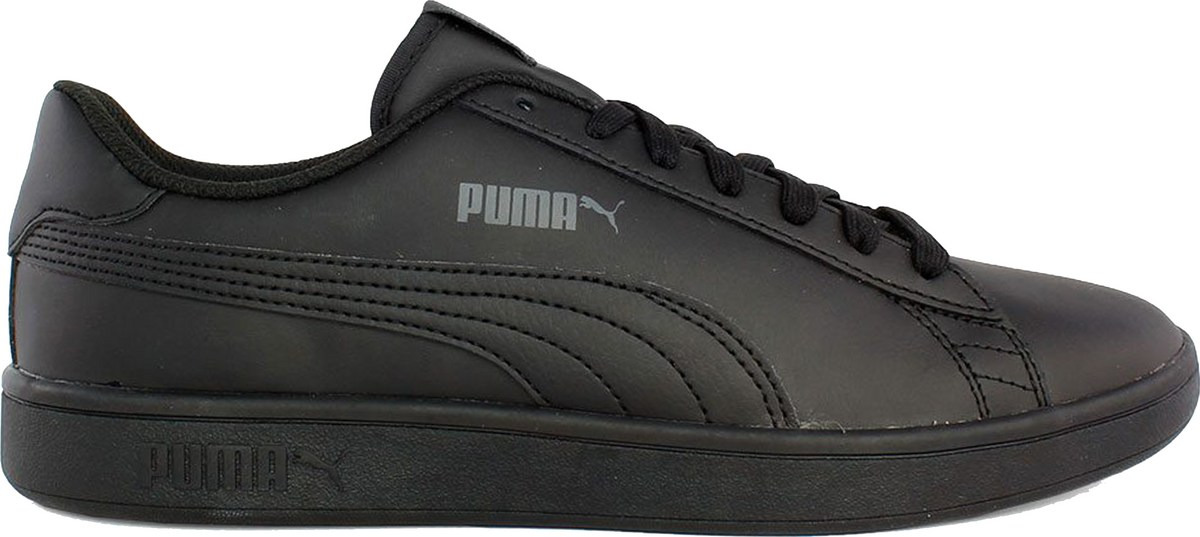 smash v2 leather trainers puma