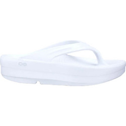 Oofos Oomega Γυναικείες Σαγιονάρες Flatforms Ανατομικές Αντιολισθητικές Λευκές 1299011-1410
