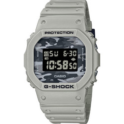 Casio G-Shock Ψηφιακό Ανδρικό Ρολόι Χρονογράφος με Γκρι Καουτσούκ Λουράκι DW-5600CA-8ER