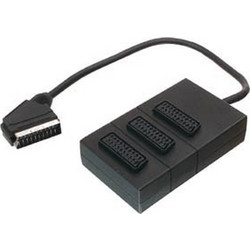 V7 V7SCRT3SP SCART to 3x SCART Switch - Black