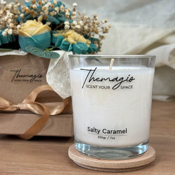 Αρωματικό Κερί Σόγιας Salty Caramel 200gr με ξύλινο καπάκι Themagio 77216