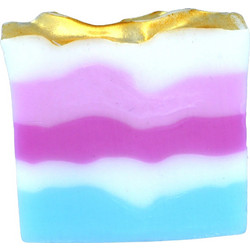 Bomb Cosmetics Rainbow Mountain Χειροποίητο Σαπούνι 100gr