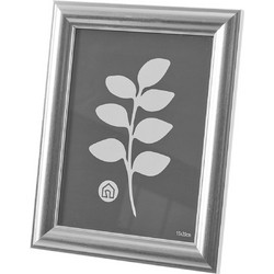 Κορνίζα ξύλινη με διαστάσεις 15x20 cm σε ασημί χρώμα