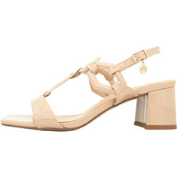 Envie Shoes Γυναικεία Πέδιλα Λουστρίνι Μπεζ με Χοντρό Χαμηλό Τακούνι E64-23481-90