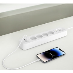 Belkin SRB001vf2M Surge Protector with USB-C(R) and USB-A Ports (4 Outlets with 1 USB-A & 1 USB-C)Λευκό