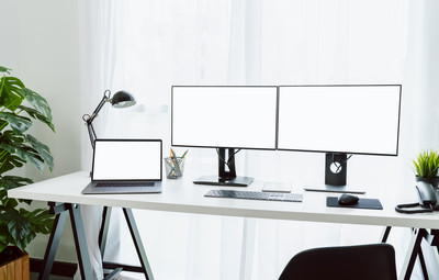 Dual monitor setup: γιατί αξίζει να έχεις δύο οθόνες στο γραφείο σου!