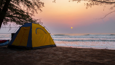 Ο εξοπλισμός camping που θα χρειαστείς για τις καλοκαιρινές σου διακοπές